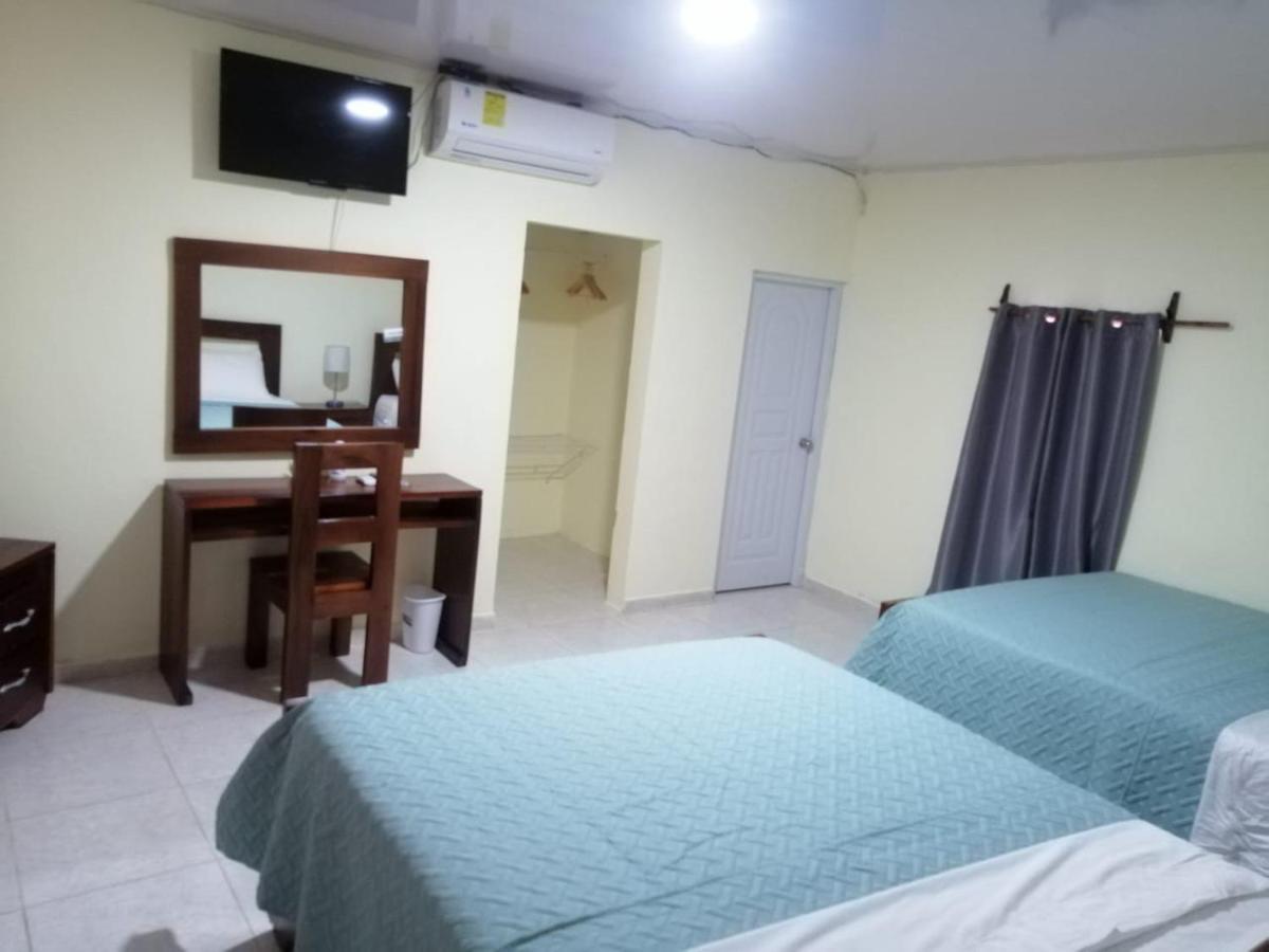 Hotel Anedi Concepción de La Vega Extérieur photo